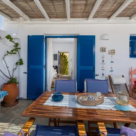 펜션 Paros Paradise - Seaview Retreat Angairiá